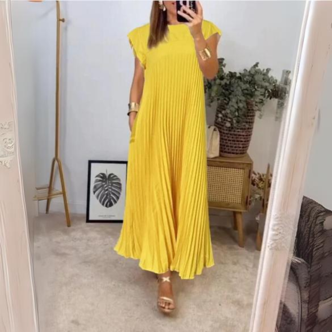 Robe à plis légère et élégante