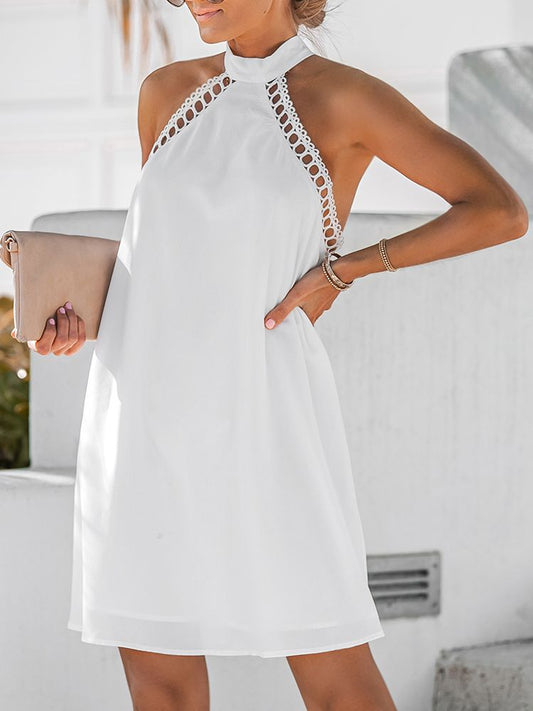 Mini robe en dentelle blanche