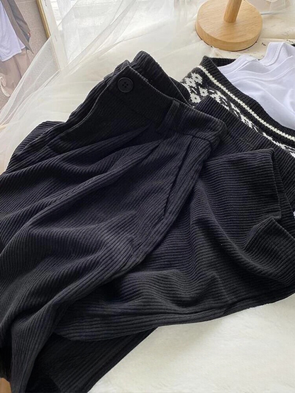 Fien | Pantalon rétro en velours côtelé à taille haute