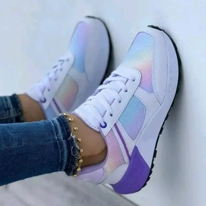 Chaussures pour femmes Baskets compensées à lacets sur le devant