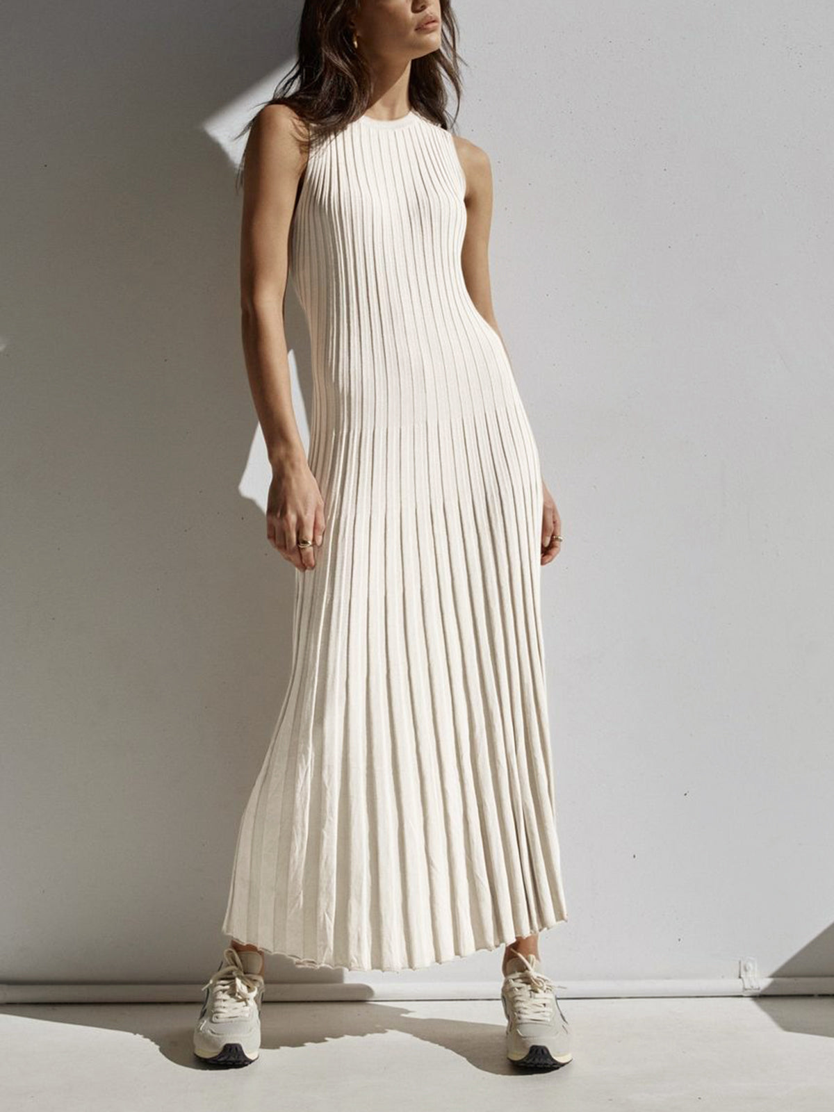 Femke | Robe blanche élégante