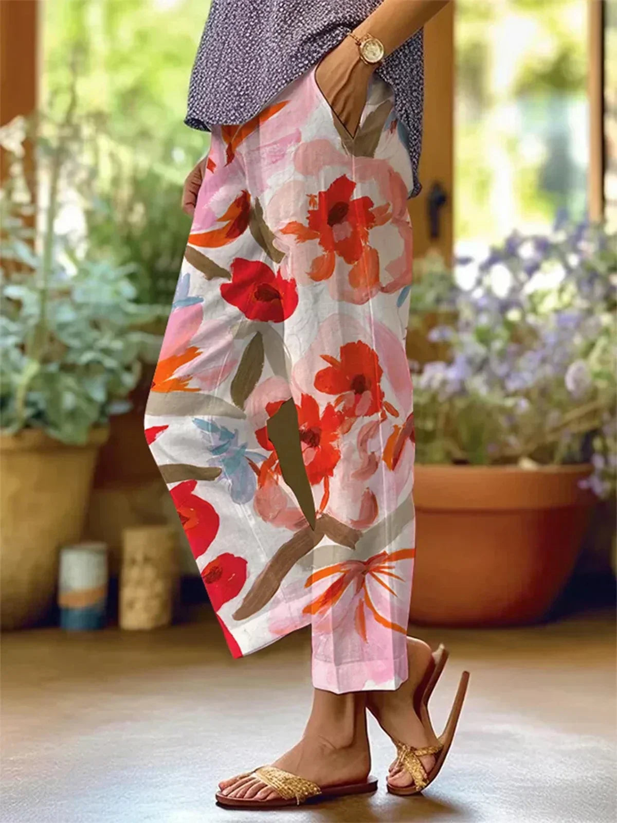 Pantalon pour femmes avec motif floral