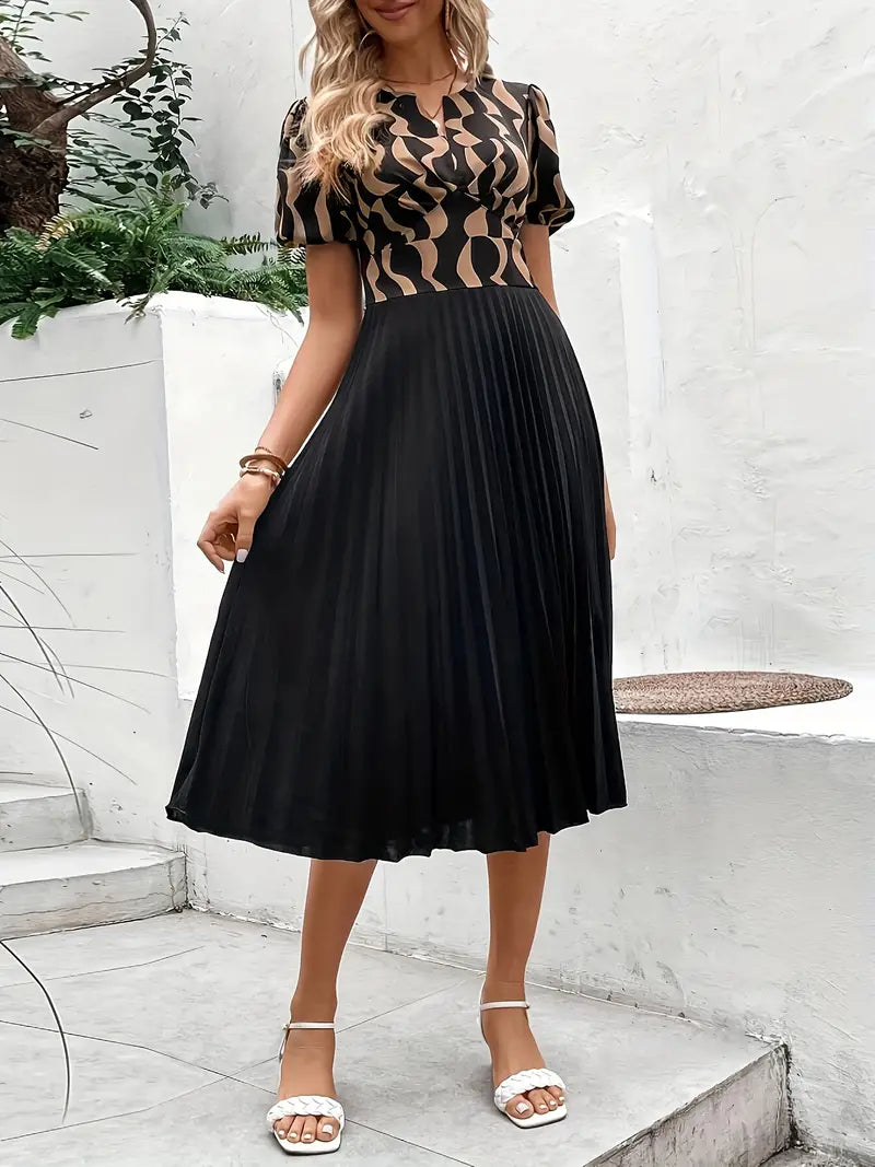 Robe d'été à manches courtes et plis
