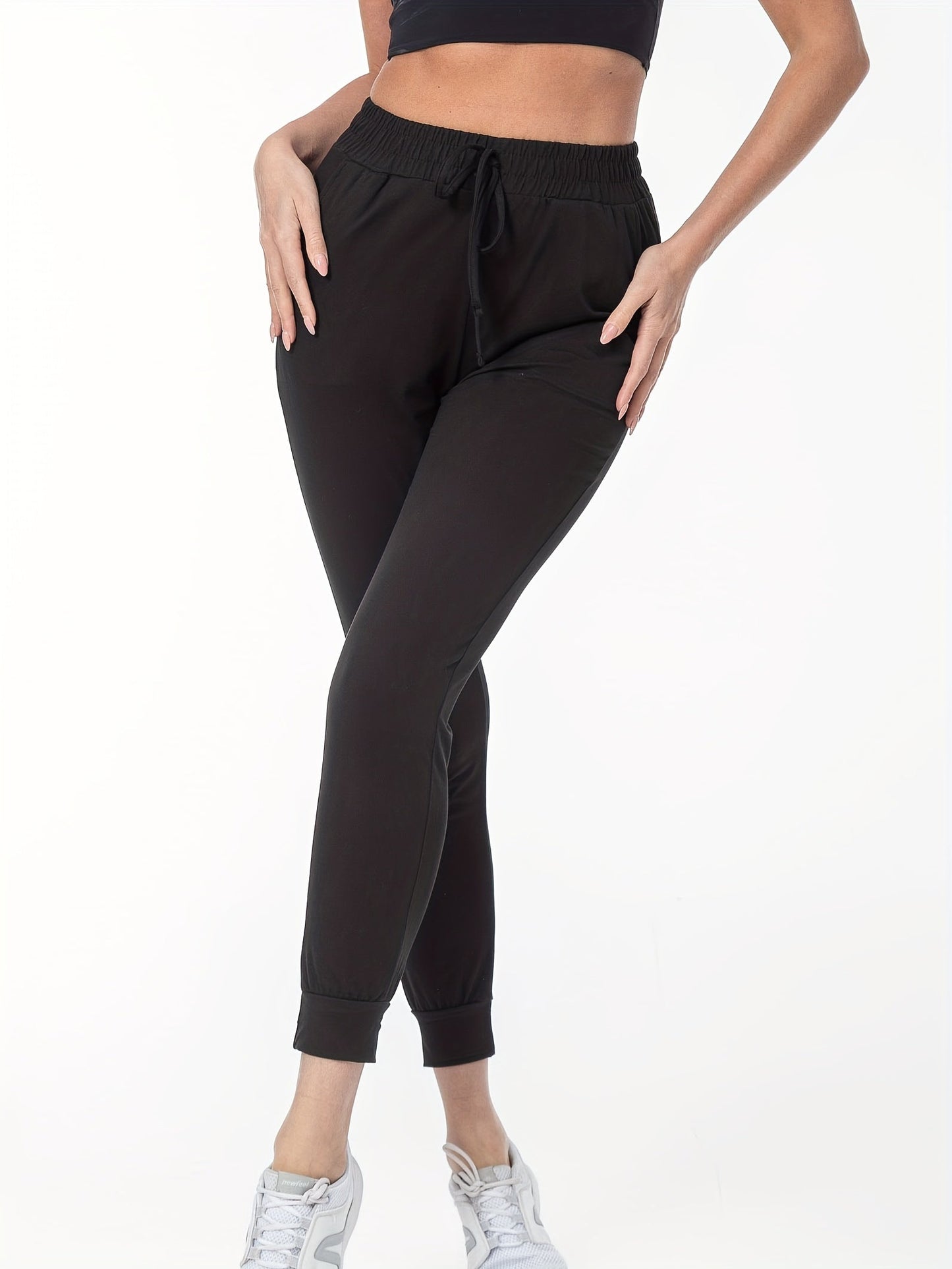 Lara | Pantalon de sport décontracté noir avec taille haute et poches