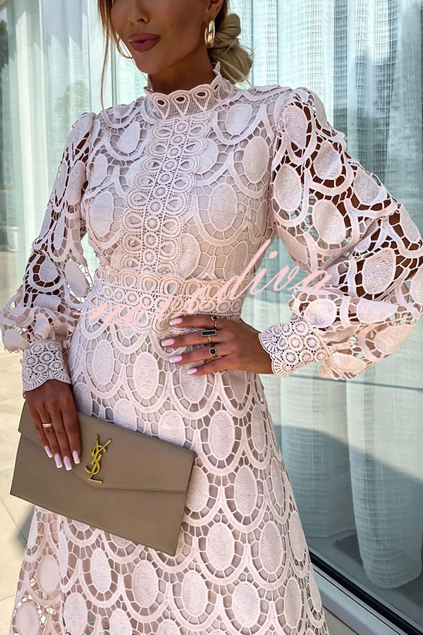 Zenith | Robe en dentelle
