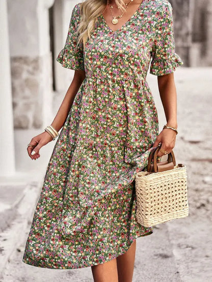 Aica - Élégante mini robe de vacances à manches courtes et col en V