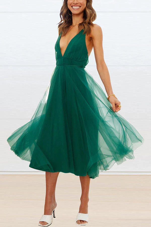 Alena - Robe midi romantique en tulle avec décolleté en V
