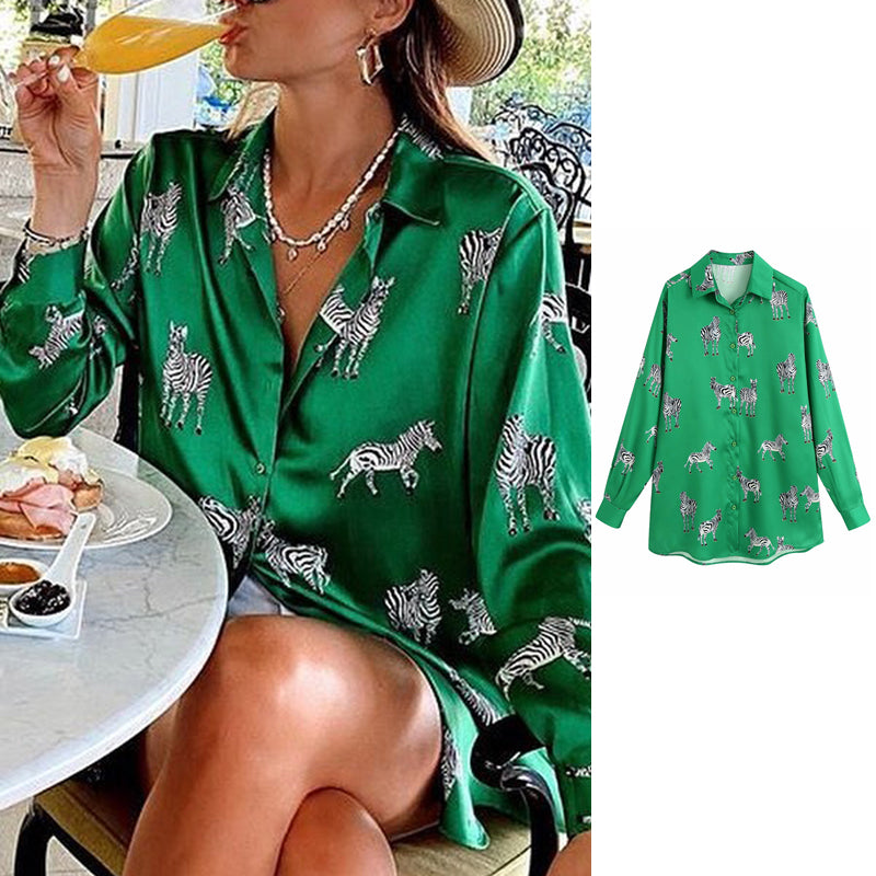 Didi Animal Print Blouse | Une élégante blouse en satin pour femmes