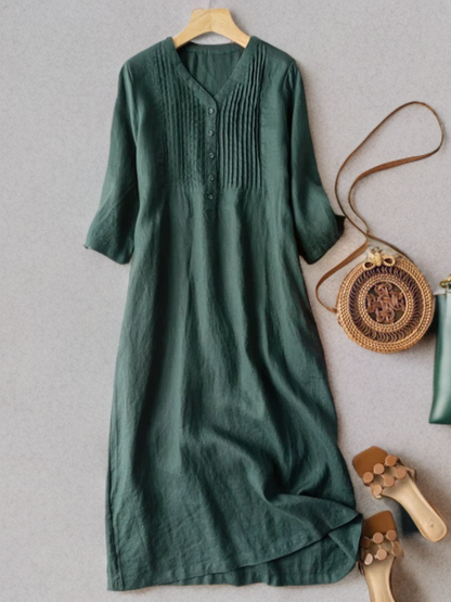 Annaliese - Robe plissée ample avec encolure en pointe