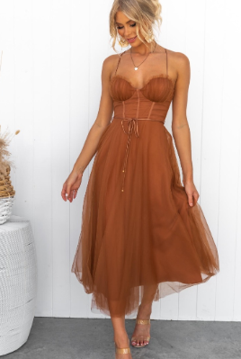 Aurene - Robe de soirée princesse moderne en mousseline de soie à bretelles