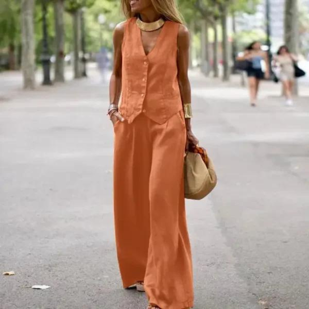 Ensemble élégant pour femmes - haut et pantalon