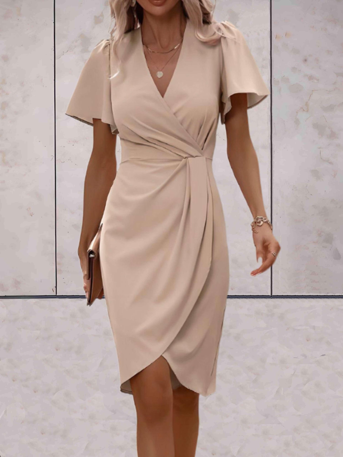 Sophie | Robe moulante à manches fluides