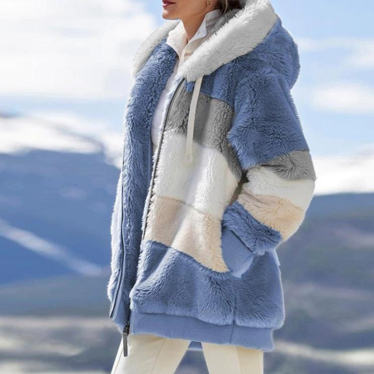 Veste à capuche moelleuse pour femmes