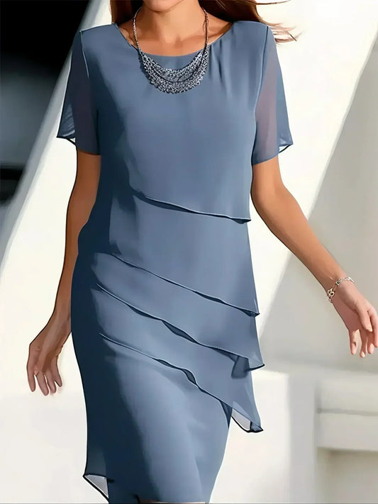 Robe midi à manches courtes