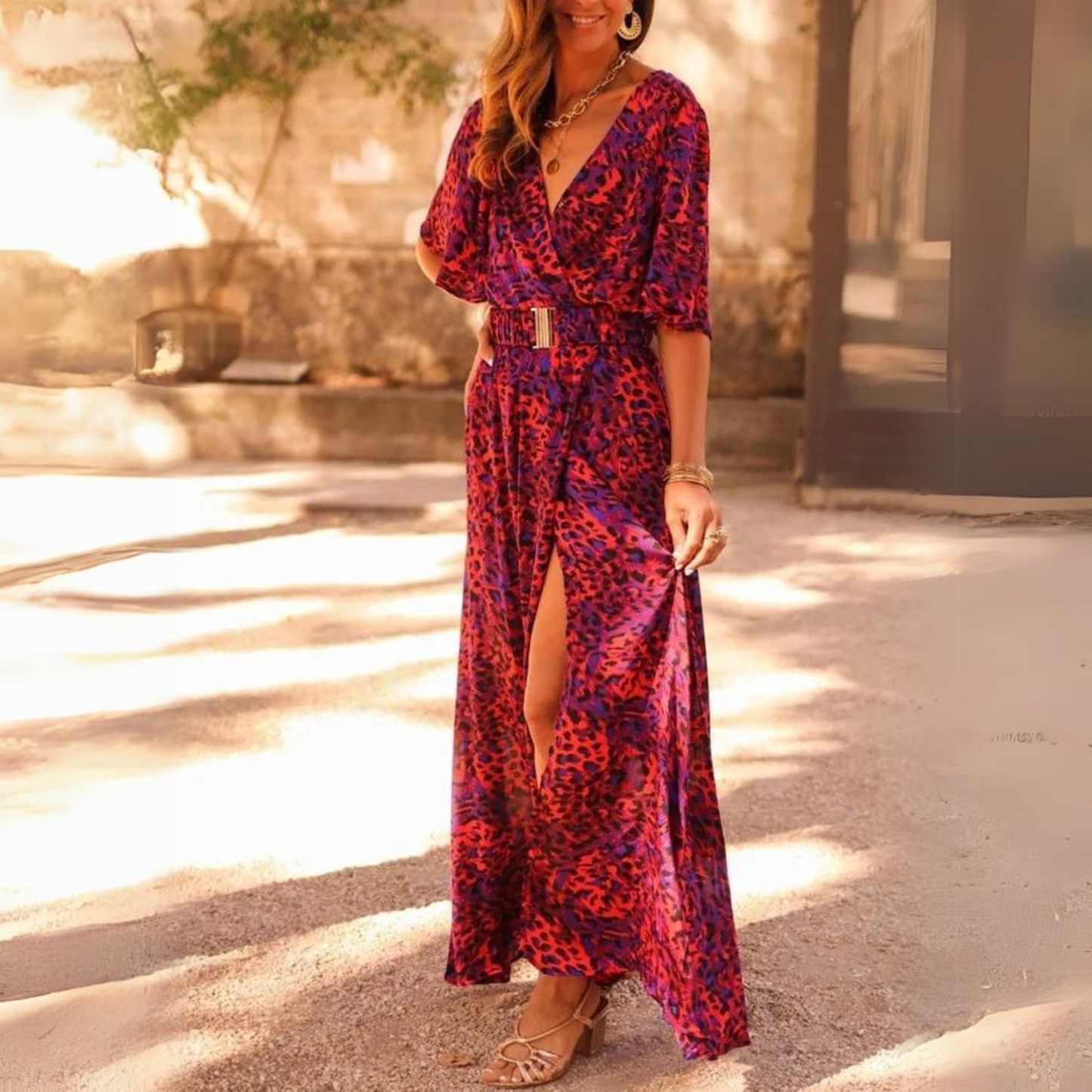 Bianca - Robe à la mode avec boutons plissés