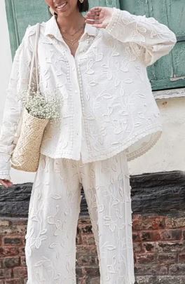 Chemise et pantalon élégants