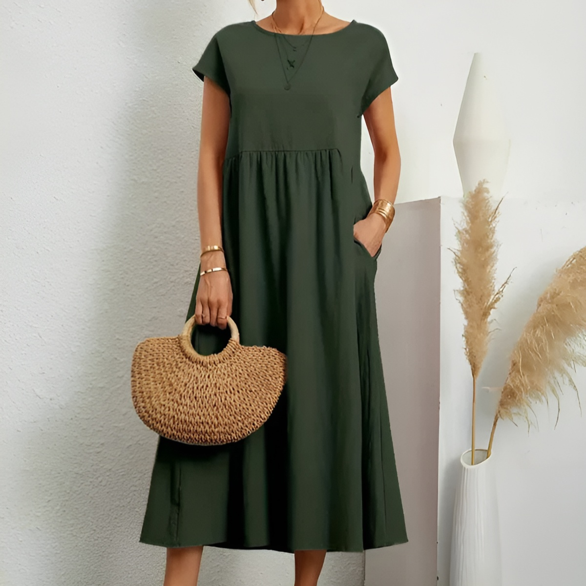 robe élégante et essentielle