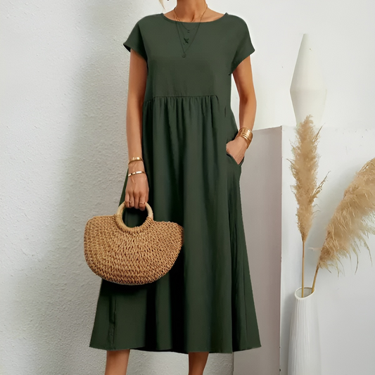 robe élégante et essentielle