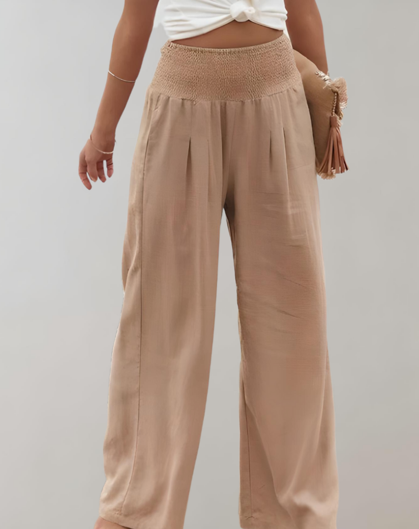 Amandine - Pantalon taille haute à jambes larges et pattes d'éléphant