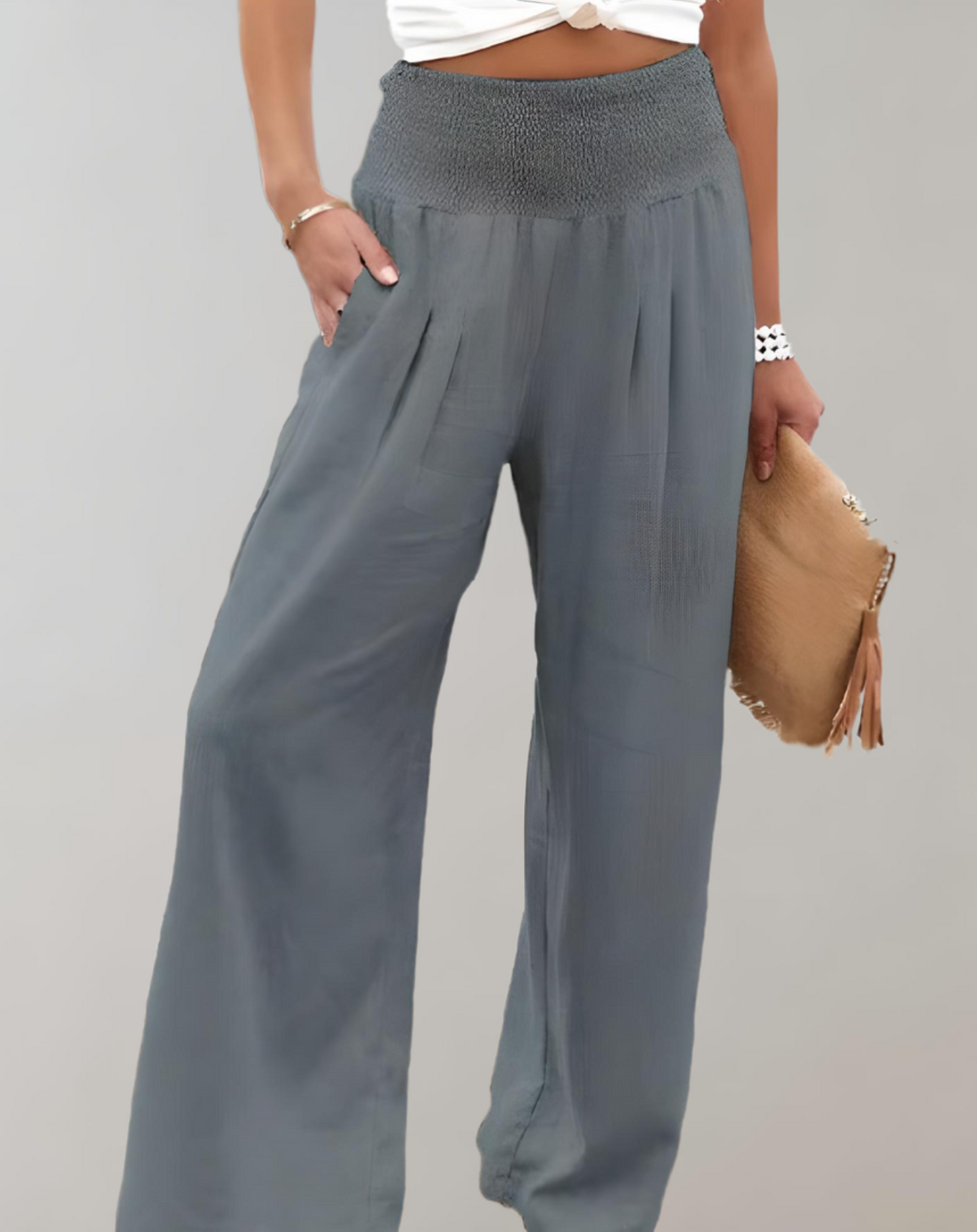 Amandine - Pantalon taille haute à jambes larges et pattes d'éléphant
