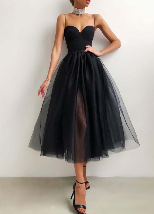 Esmeralda - Robe de bal avec bretelles spaghetti et bas droit