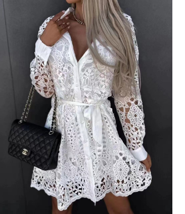 Frannie - Robe ample à col en V et manches longues