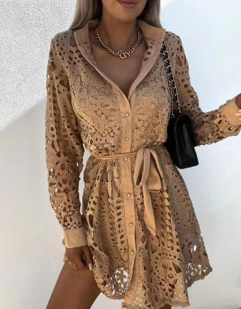 Frannie - Robe ample à col en V et manches longues