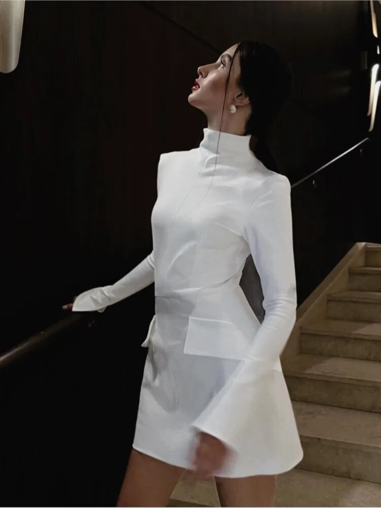 Marit - Mini robe à col roulé pour femme