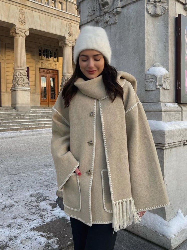 Aaliah | Une veste et un foulard uniques en leur genre !