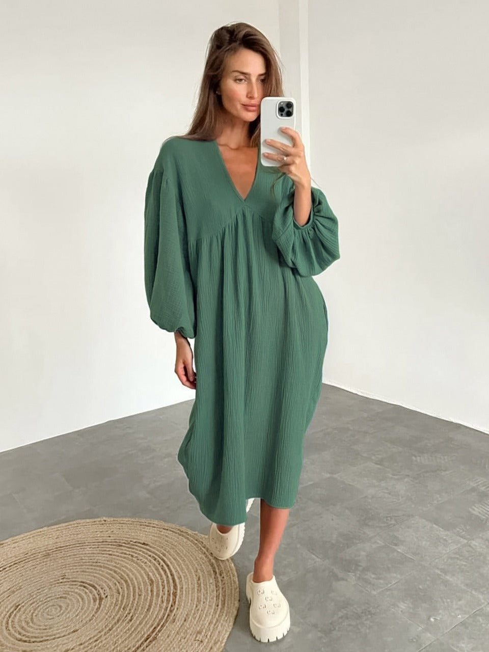 Piper - robe décontractée et ample avec encolure en pointe