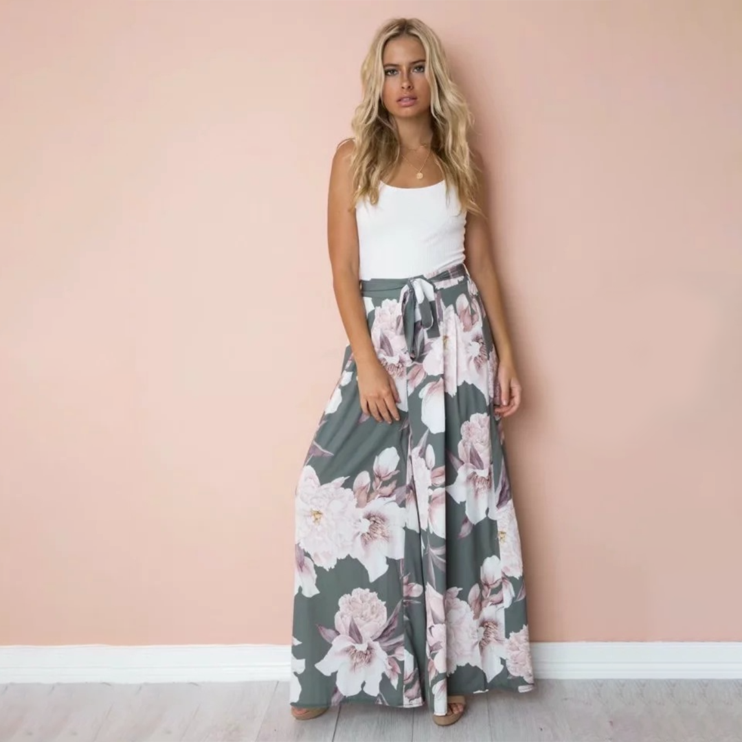 Pantalon large à la mode