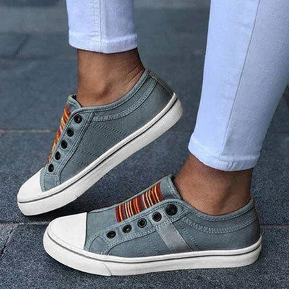 Chaussures légères et confortables en toile