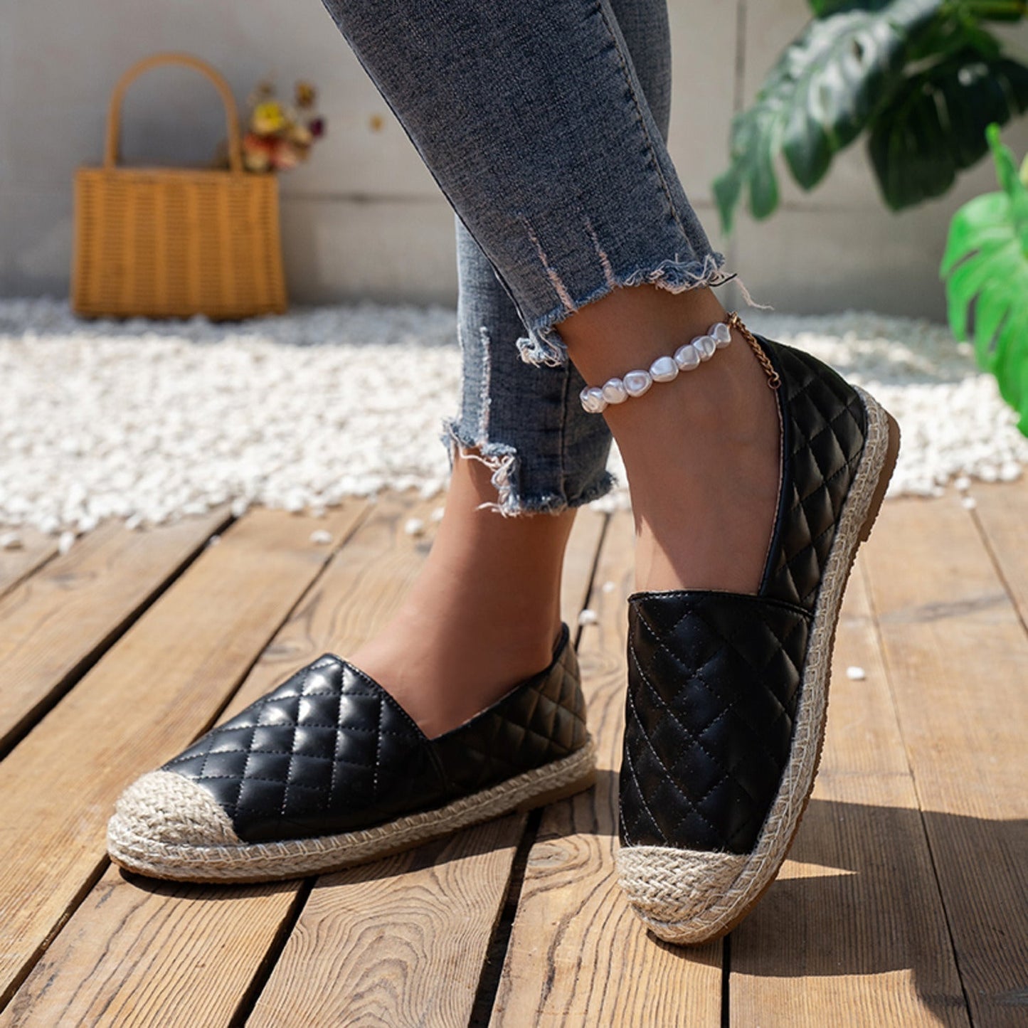Nardi | Top en cuir côtelé et espadrilles noires et roses