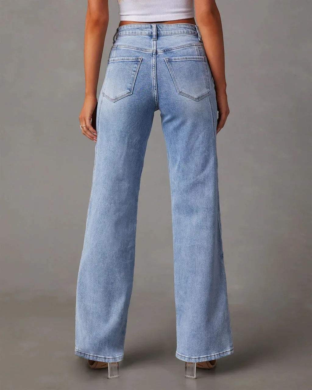 Jeans - taille haute et jambes larges - denim souple - idéal pour la vie de tous les jours.