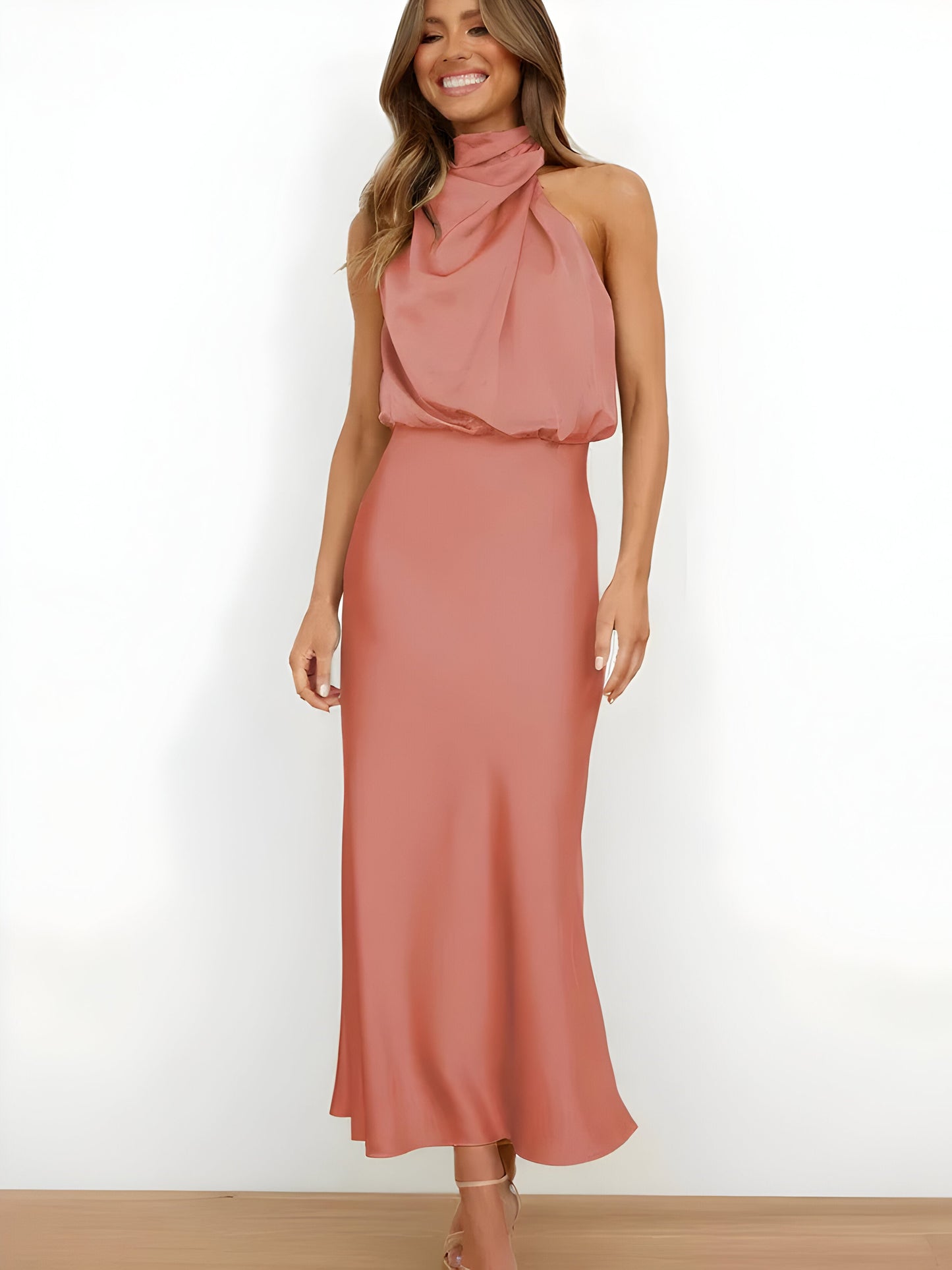 Eslar | Robe élégante en satin