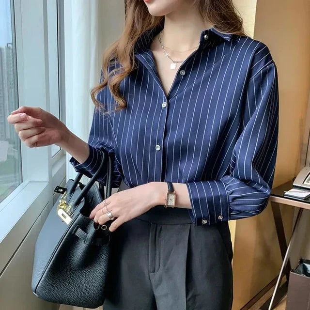 KENDRA | Chemisier cardigan à col polo rayé bleu pour femme