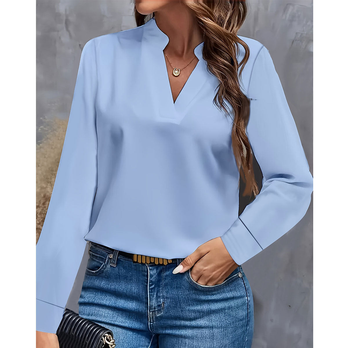Chemise ample - Col en V et coupe confortable