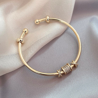 Bracelet Cylindre Français | Disponible en 2 couleurs différentes !