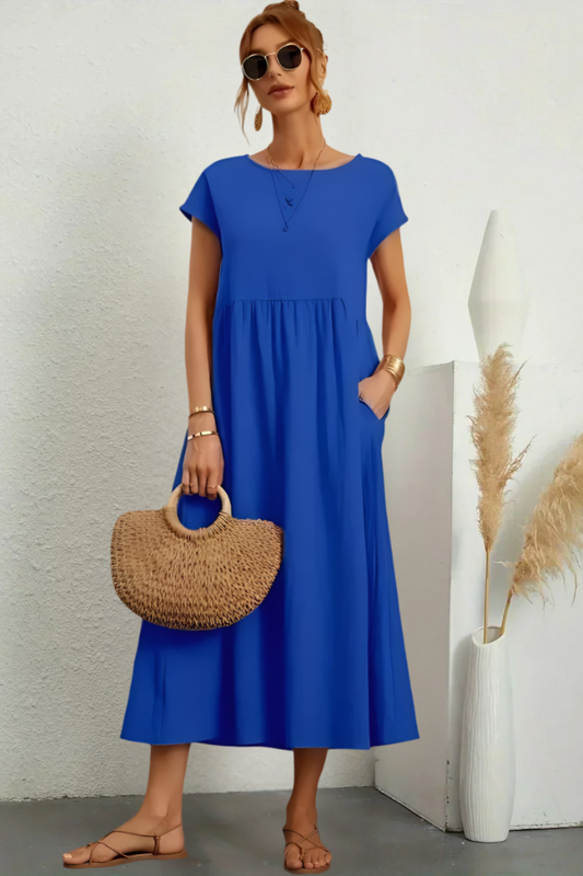 Robe midi élégante à encolure ronde et coupe classique