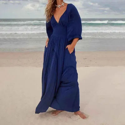Mavy - Robe à encolure pointue