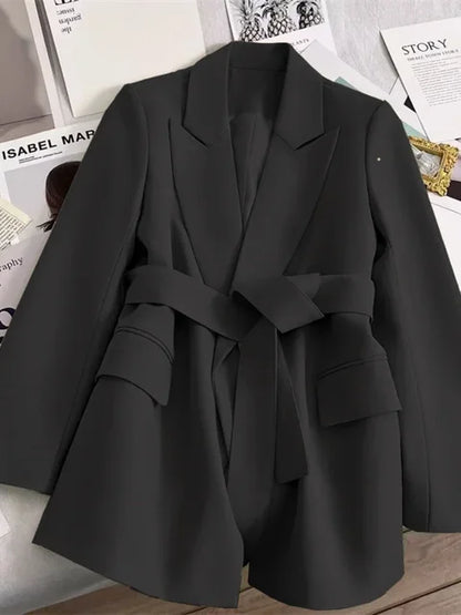 Lola - blazer élégant pour femmes