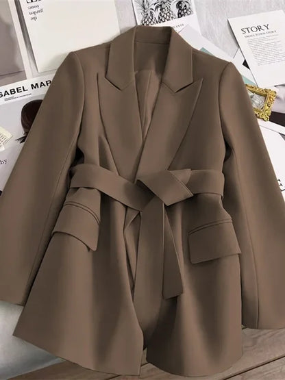 Lola - blazer élégant pour femmes