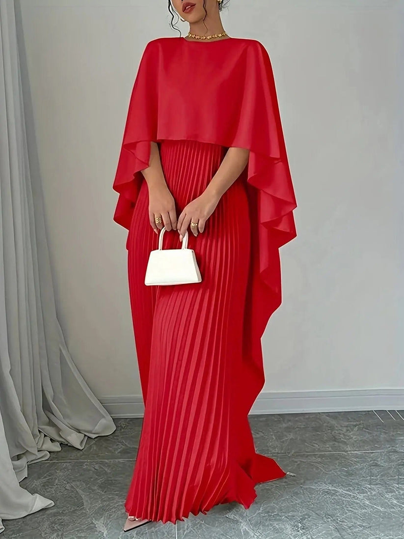 Robe longue plissée avec détails fluides pour les occasions élégantes