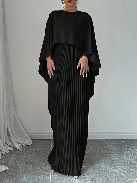 Robe longue plissée avec détails fluides pour les occasions élégantes