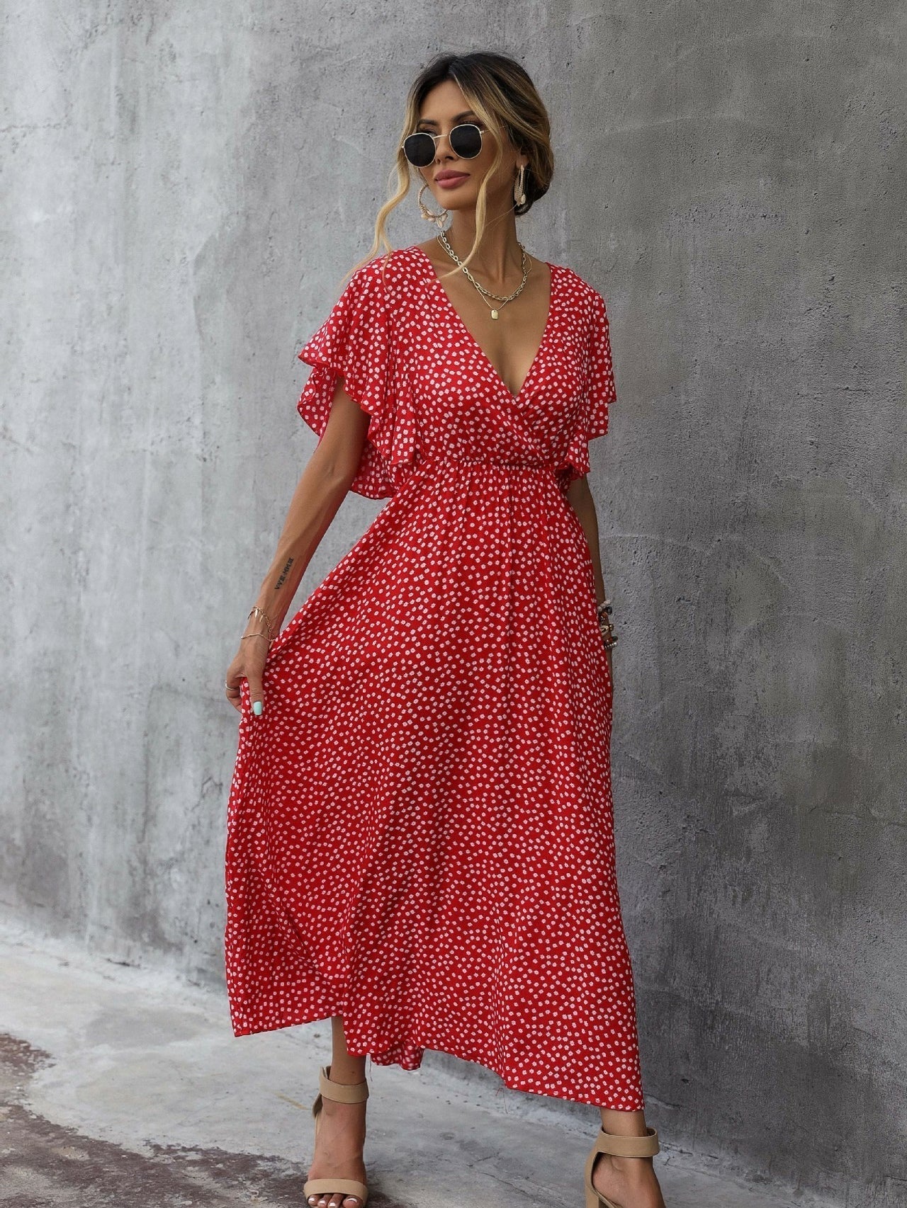 Temperament Commuter robe à pois rouges