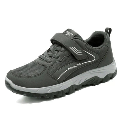 Chaussures de course athlétiques et respirantes en maille noire pour femmes
