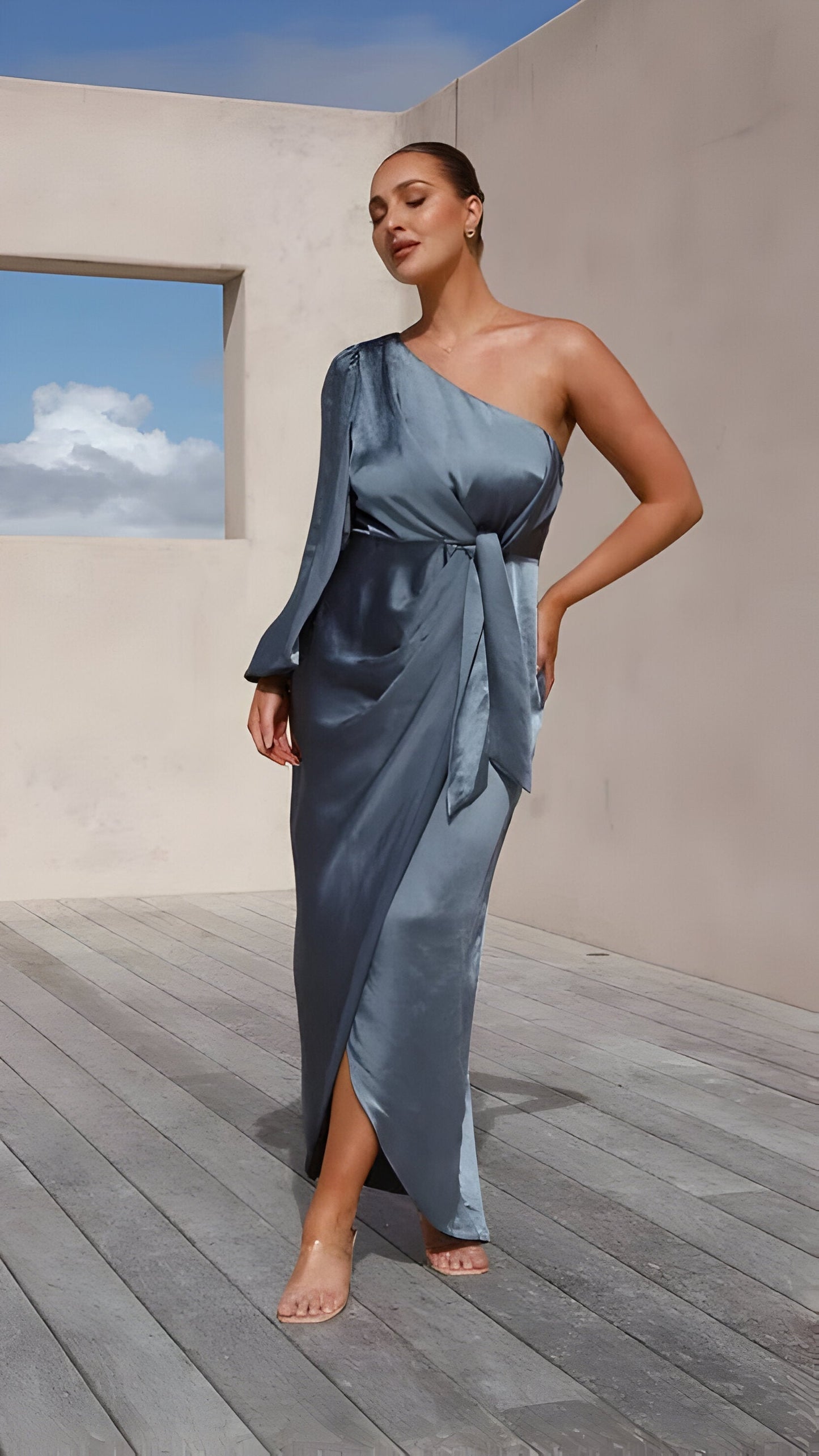 Elarin | Robe longue en satin