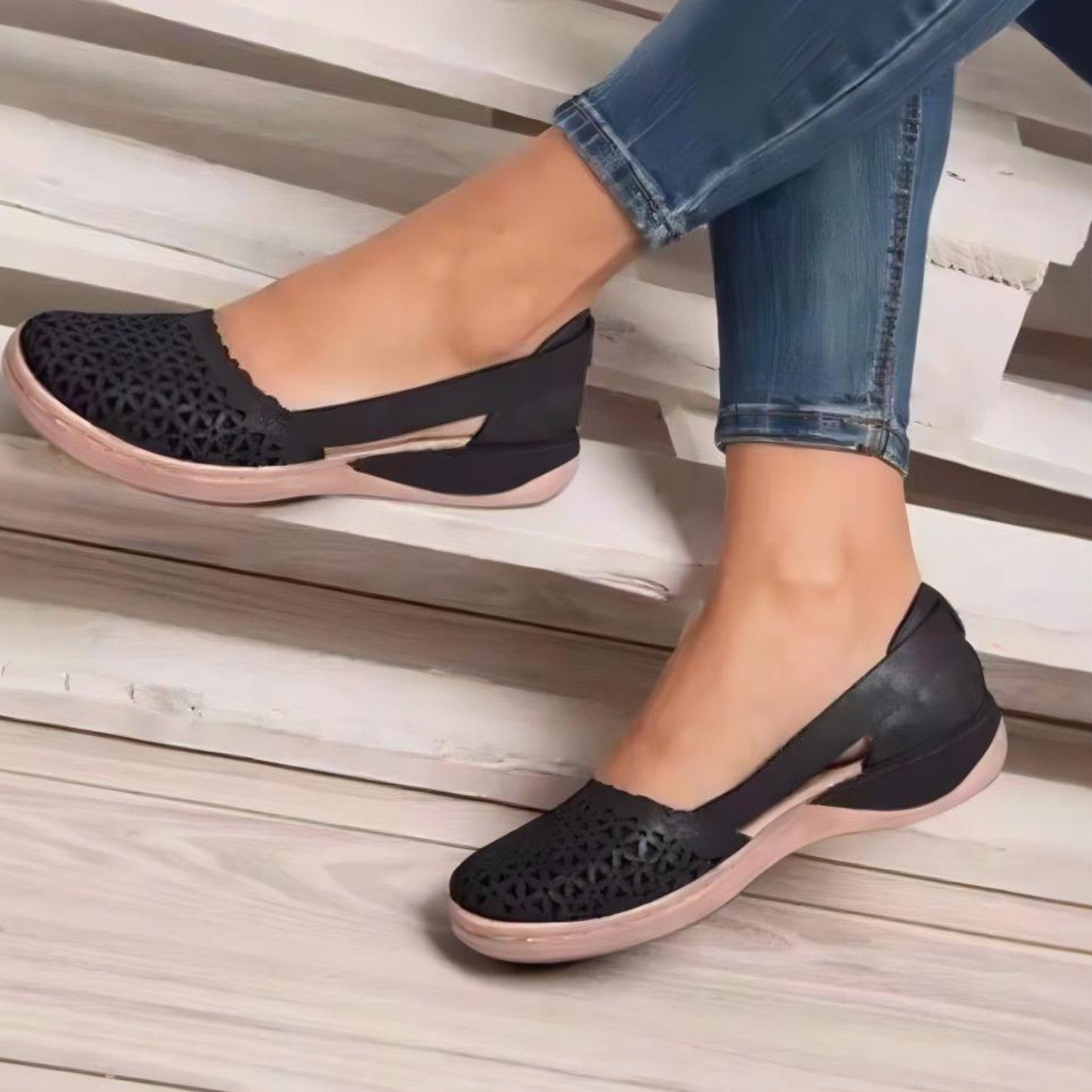 Daantje | Espadrilles en cuir vintage avec motif évidé