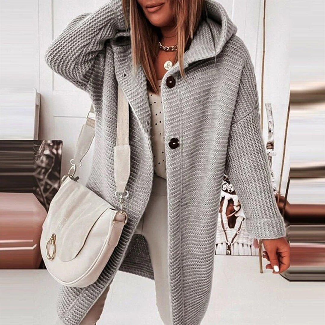 Cardigan en tricot avec boutons et capuche