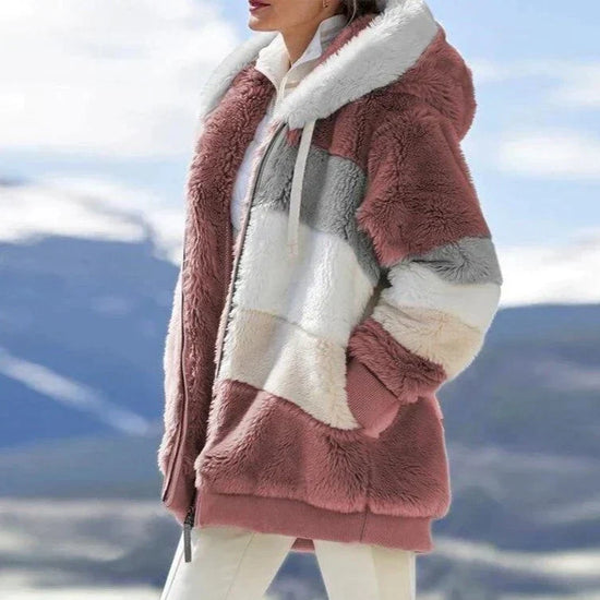 Veste à capuche moelleuse pour femmes